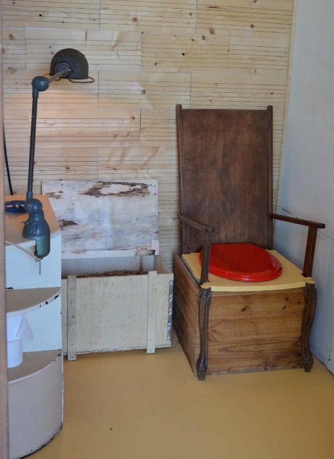 Camping La Petite Houmee Curzay-sur-Vonne Extérieur photo